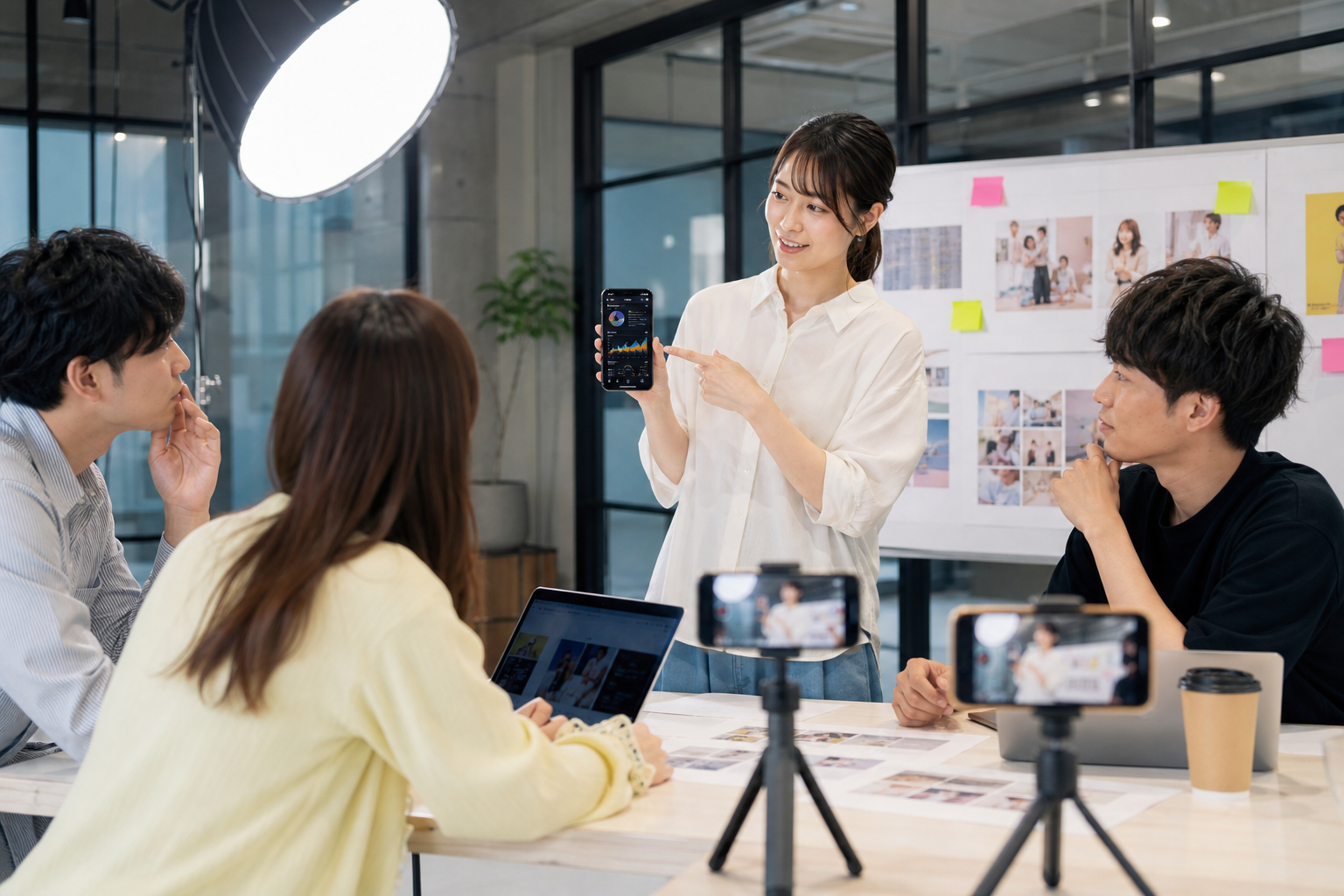 TikTok投稿時間の決め方｜伸びやすい時間帯と検証方法を解説のアイキャッチ画像