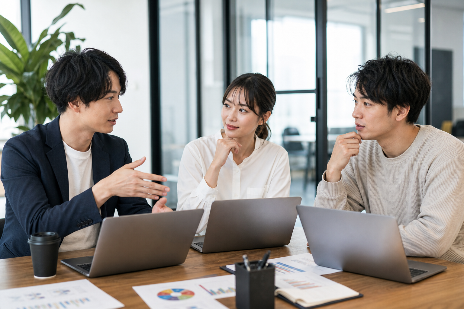 採用YouTube運用代行とは何かをイメージした画像