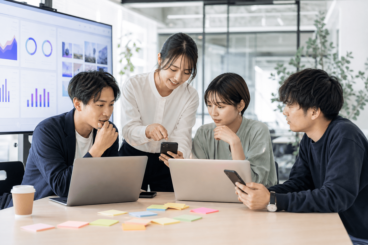 不動産のSNS運用代行を選ぶ5つの判断基準をイメージした画像