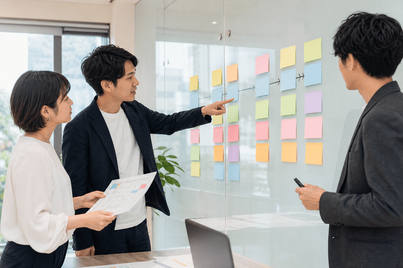 SNS運用の始め方を段階的に整理する日本企業のチーム